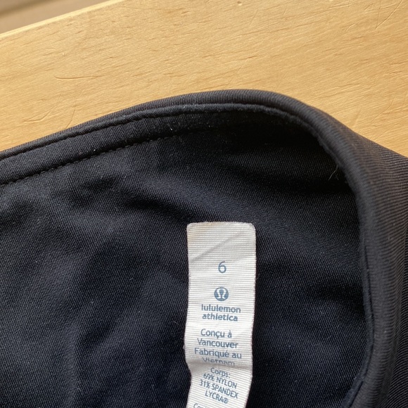 Lululemon shorts - Picture 4 of 4